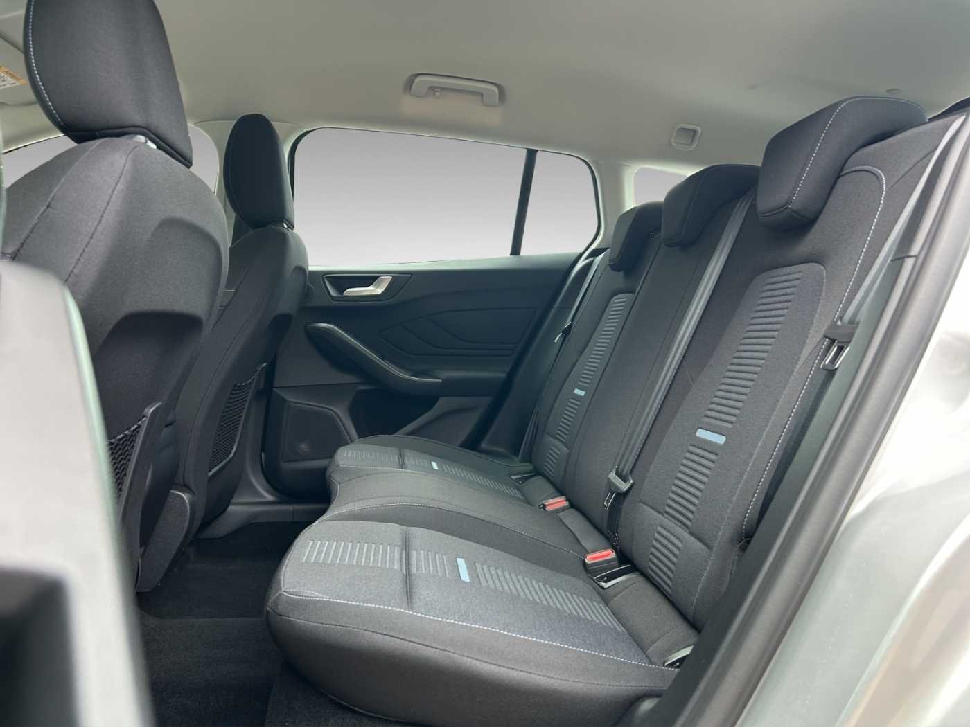 Ford Focus 1.0 Active +AHK+Navi+Bang&Olufsen