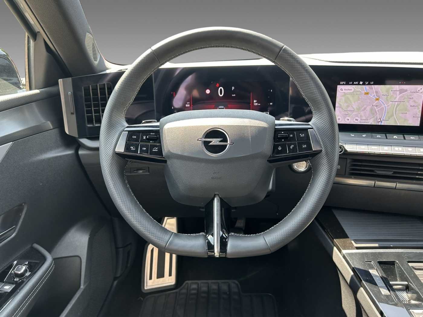 Opel Astra 1.2 GS + Navi+Keyless-Open&Start