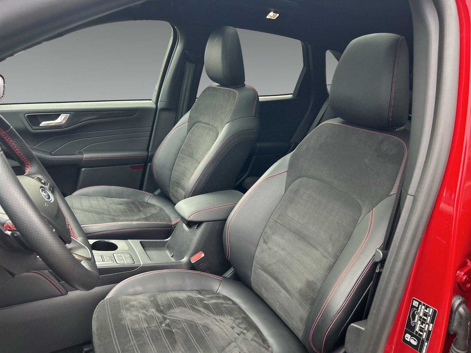 Ford Kuga 2.0 EcoBlue ST-Line X +AHK+B&O+Navi