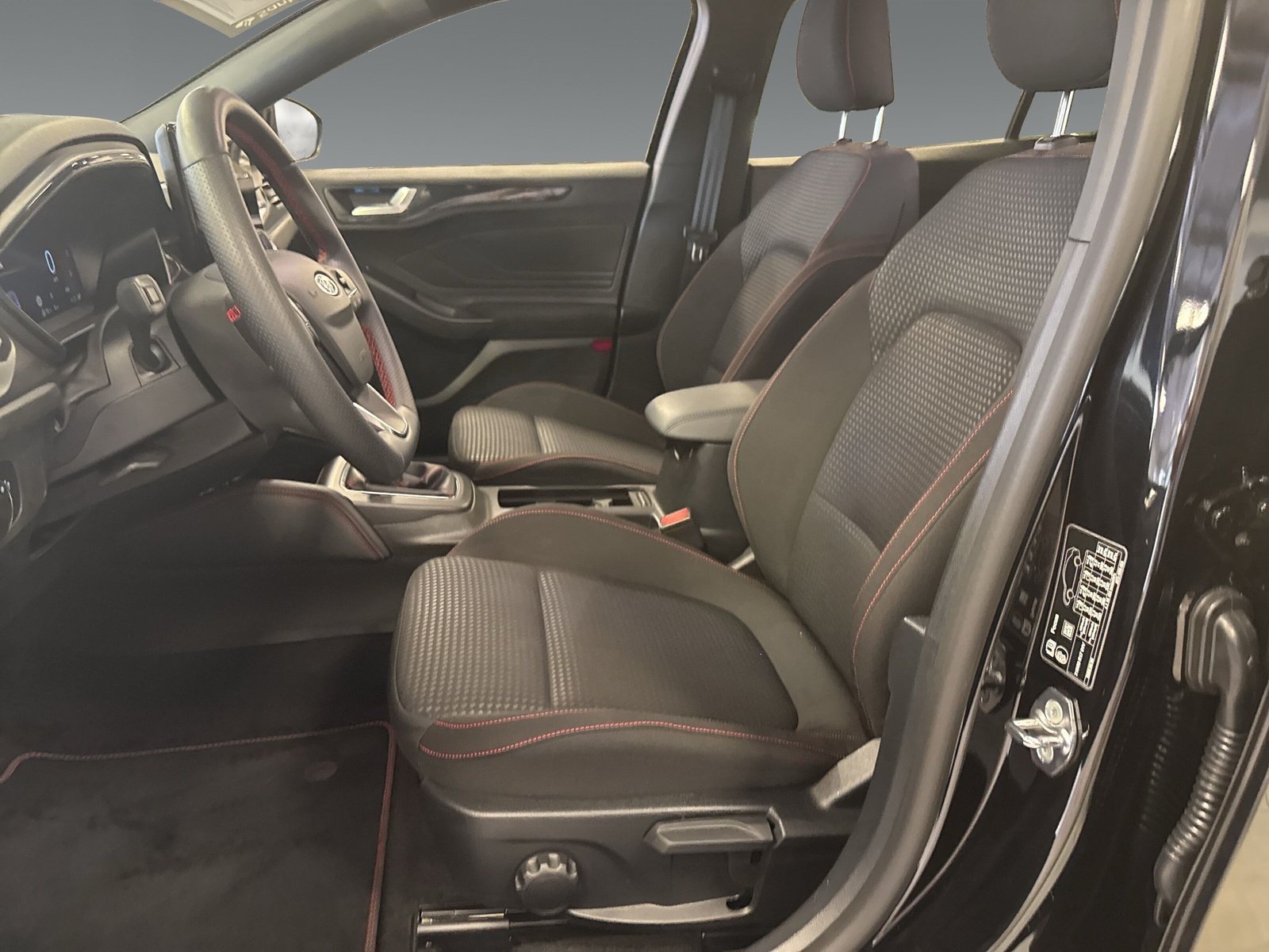 Ford Focus 1.0 EcoBoost Mild-Hybrid ST-Line X