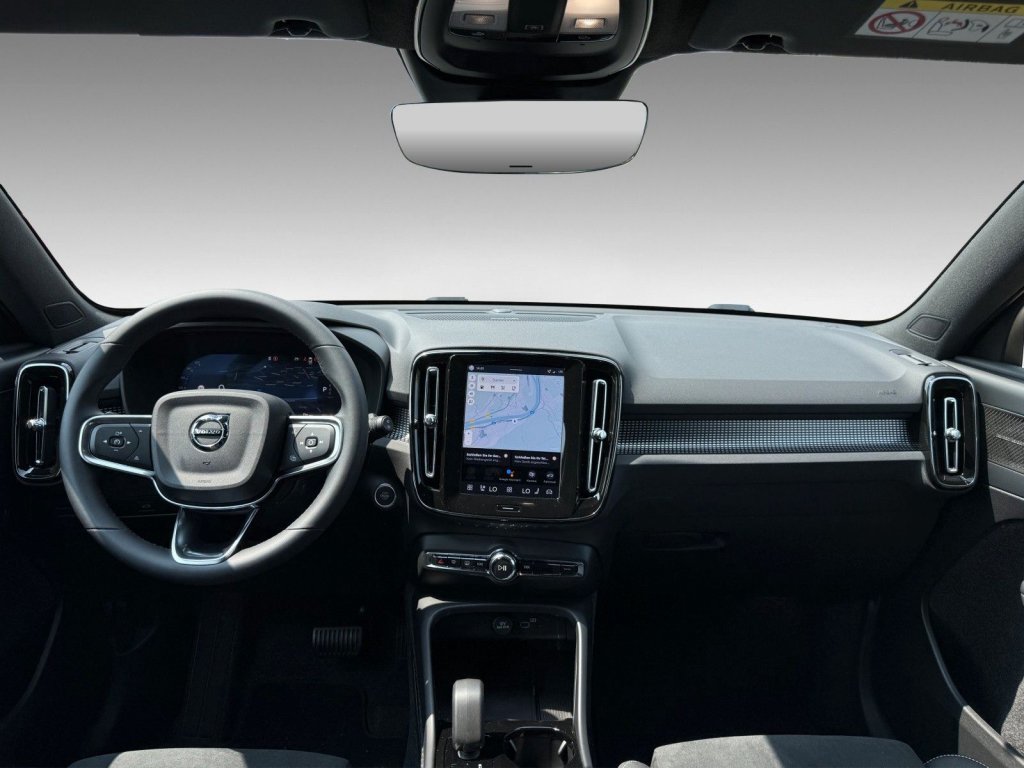 Volvo XC40 B4 Plus Black Edition+7.500€ Preisvorteil+FS-Heizung+ACC+HK+BLIS