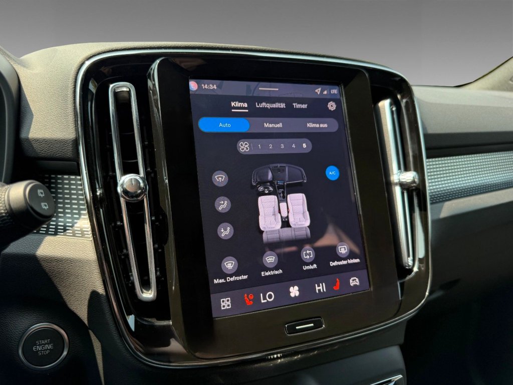 Volvo XC40 B4 Plus Black Edition+Licht-Paket+ACC+BLIS+Memory