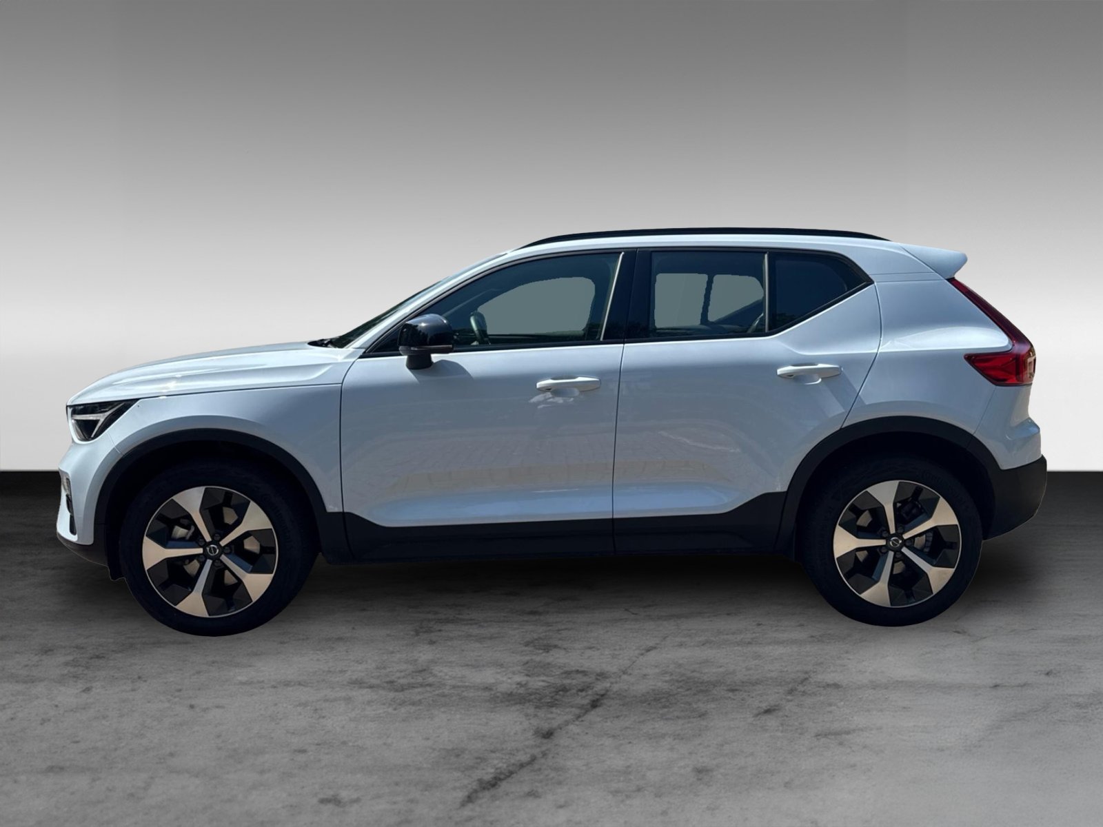 Volvo XC40 B4 Plus Dark+AHK+360°+Standheizung