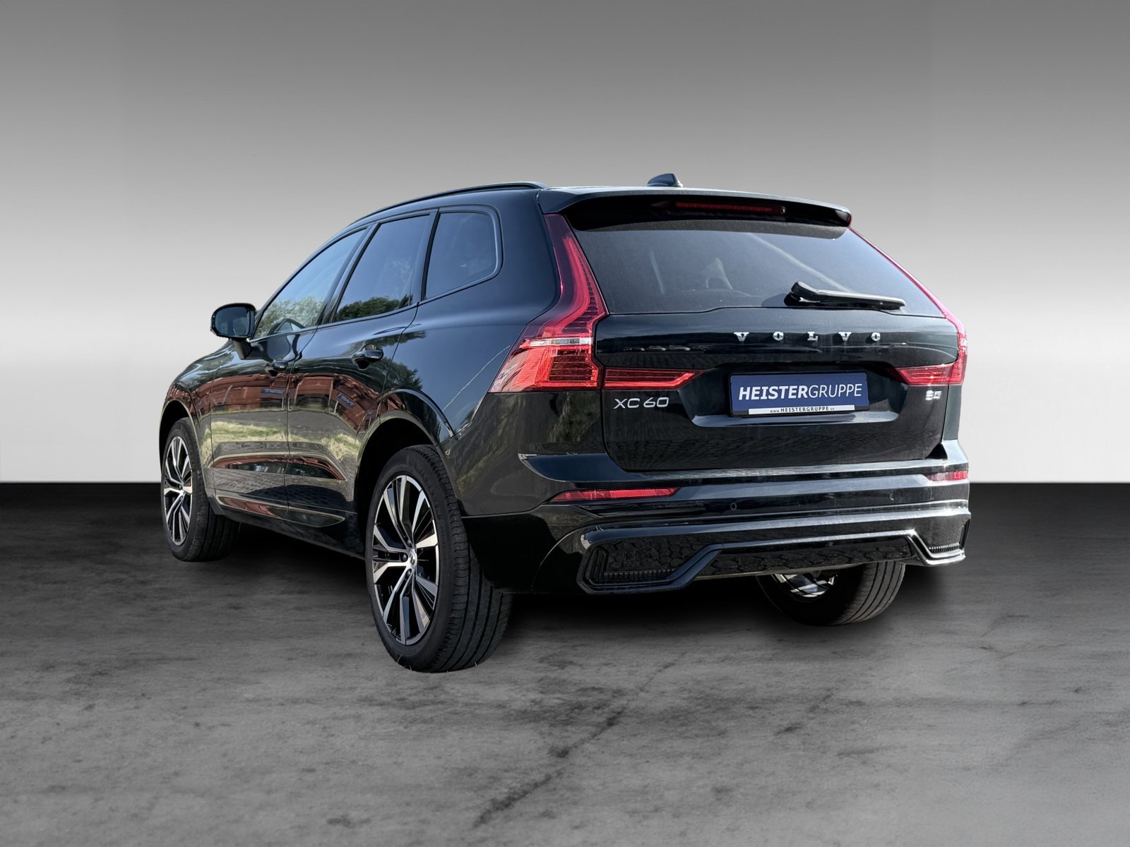 Volvo XC60 B4 D Plus Dark+AHK+Keyless+HK