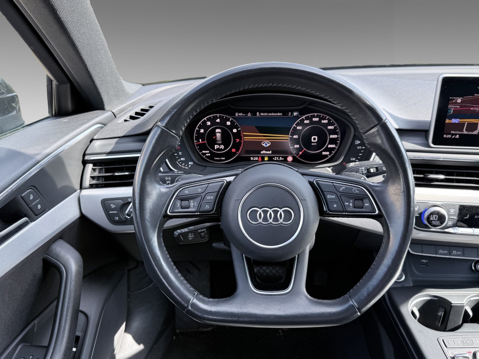 Audi A4 1.4 TFSI sport+AHK+MMI+Tourpaket+Audi virtual cockpit