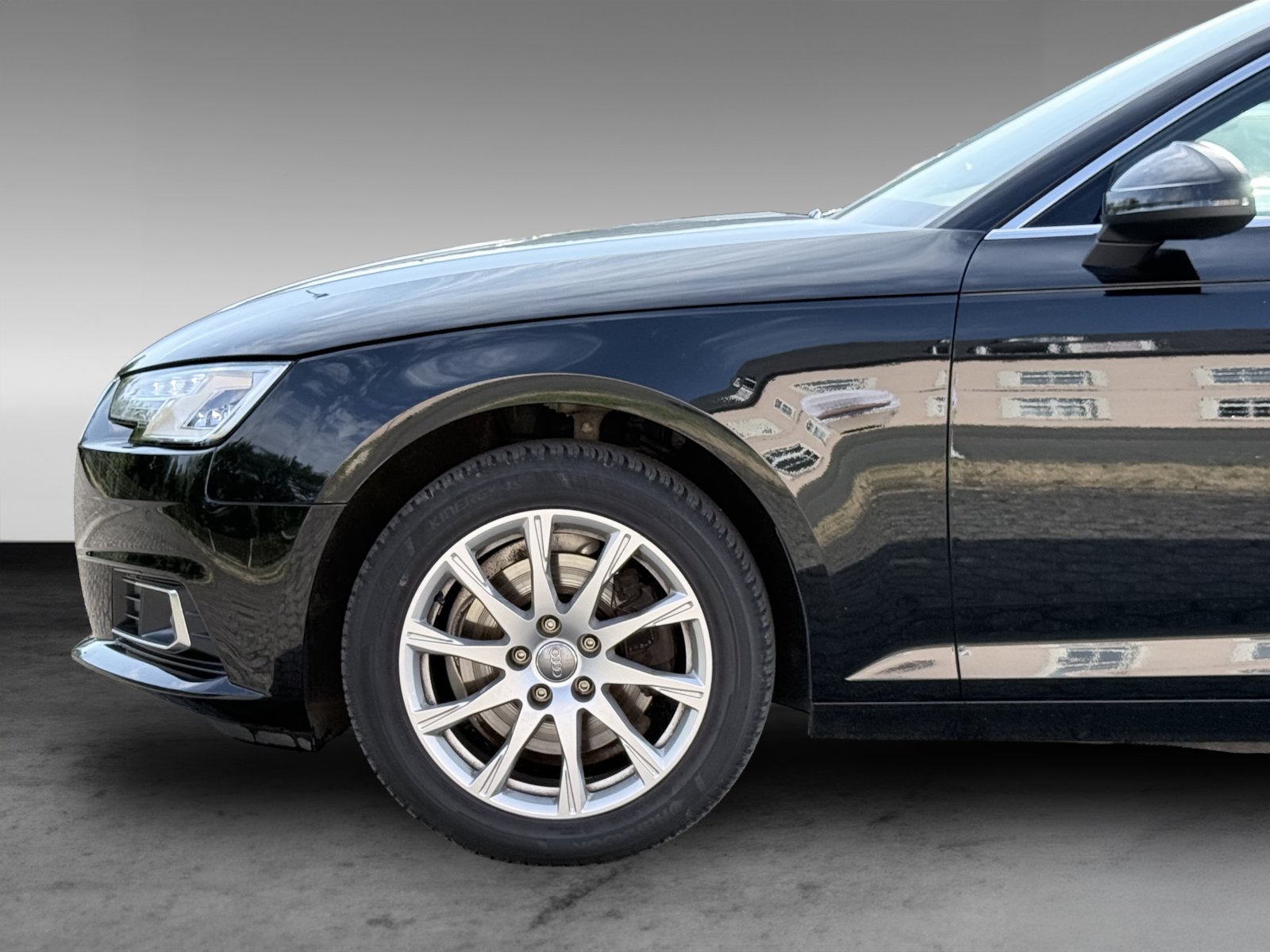 Audi A4 1.4 TFSI sport+AHK+MMI+Tourpaket+Audi virtual cockpit