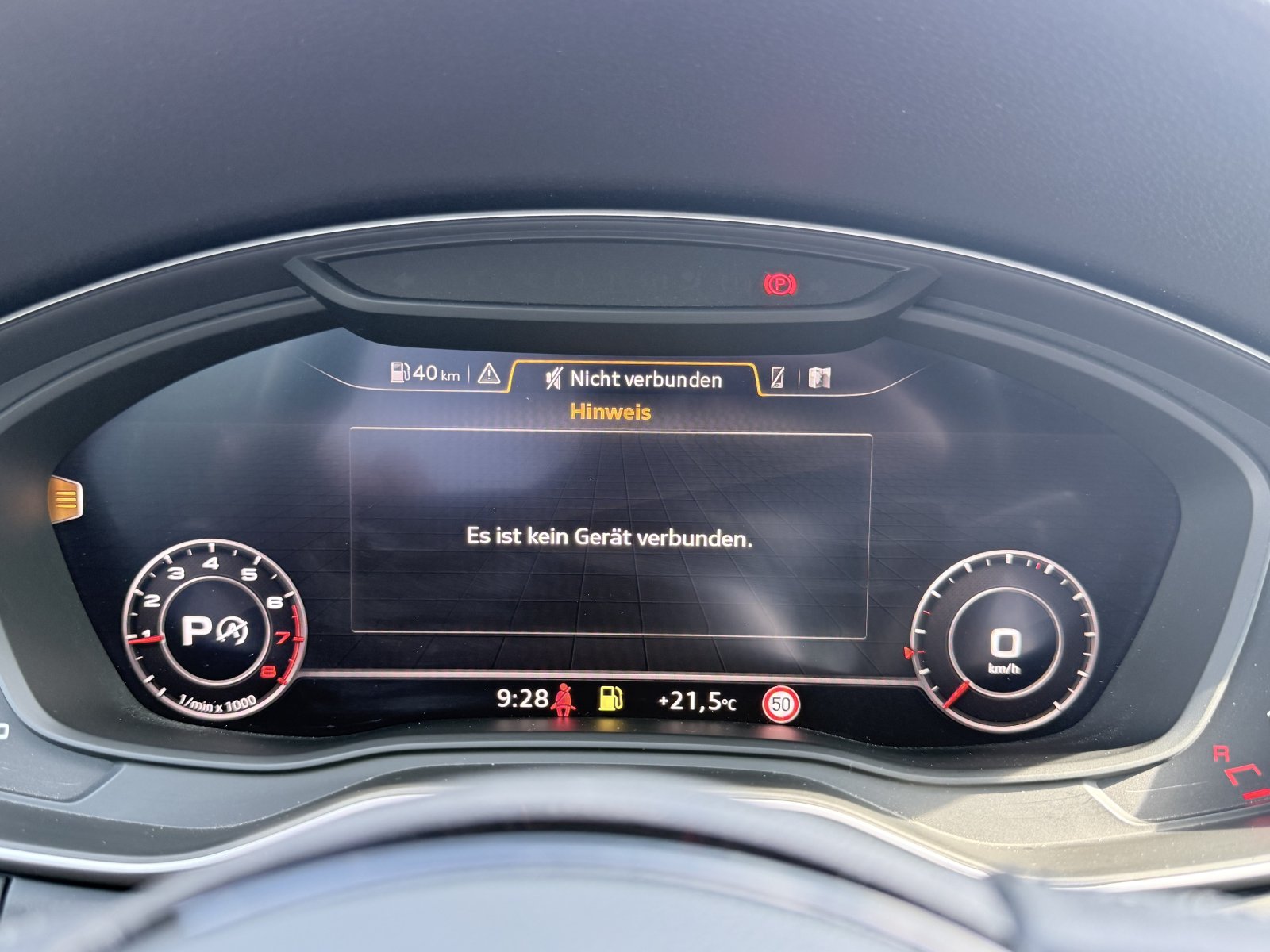 Audi A4 1.4 TFSI sport+AHK+MMI+Tourpaket+Audi virtual cockpit