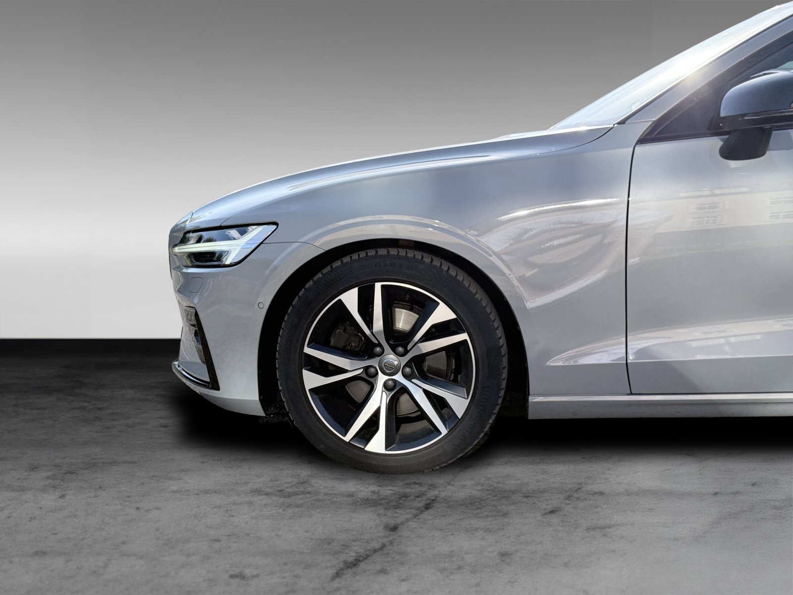 Volvo V60 B4 Plus Dark+360°+ACC+AHK+HK+Standheizung