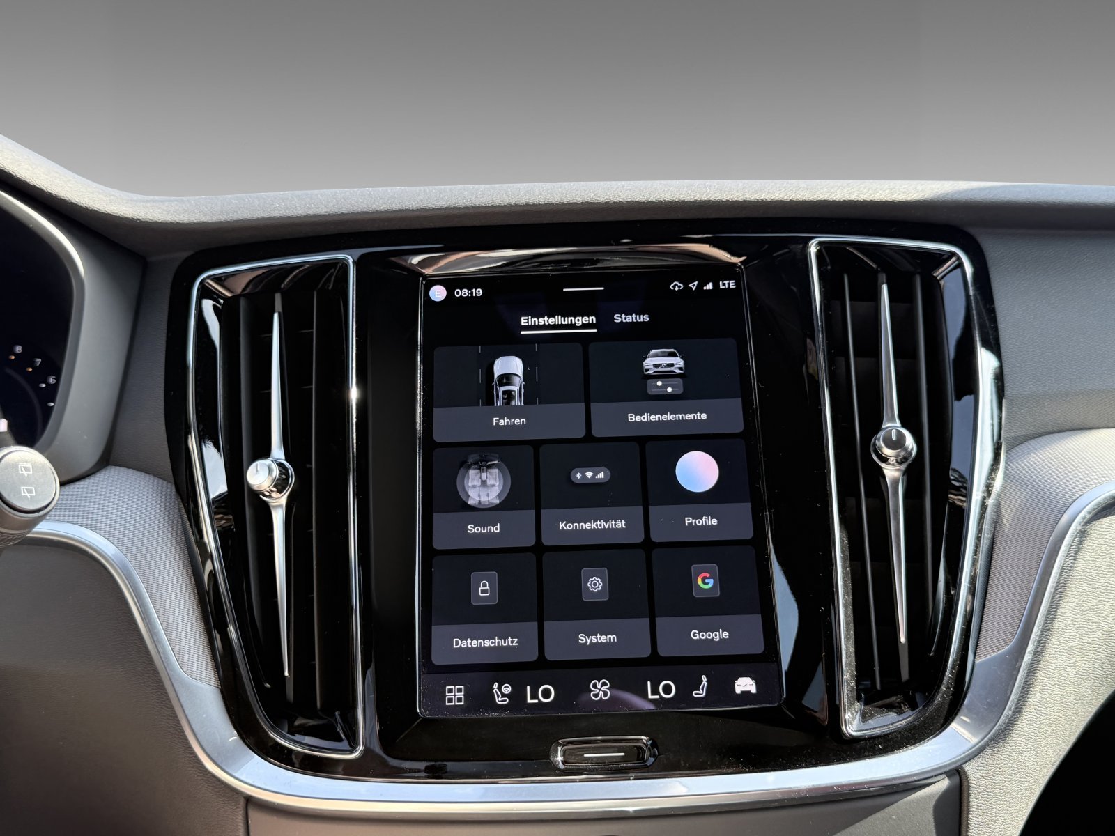 Volvo V60 B4 Plus Dark+360°+ACC+AHK+HK+Standheizung