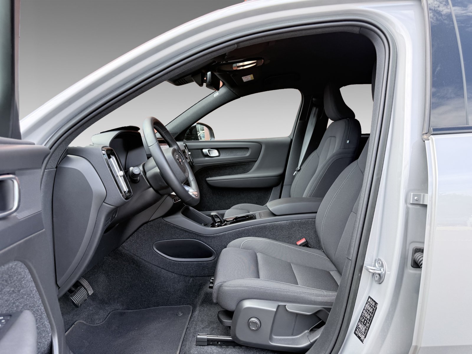 Volvo XC40 Recharge Single Motor Plus+ACC+Keyless+Standheizung