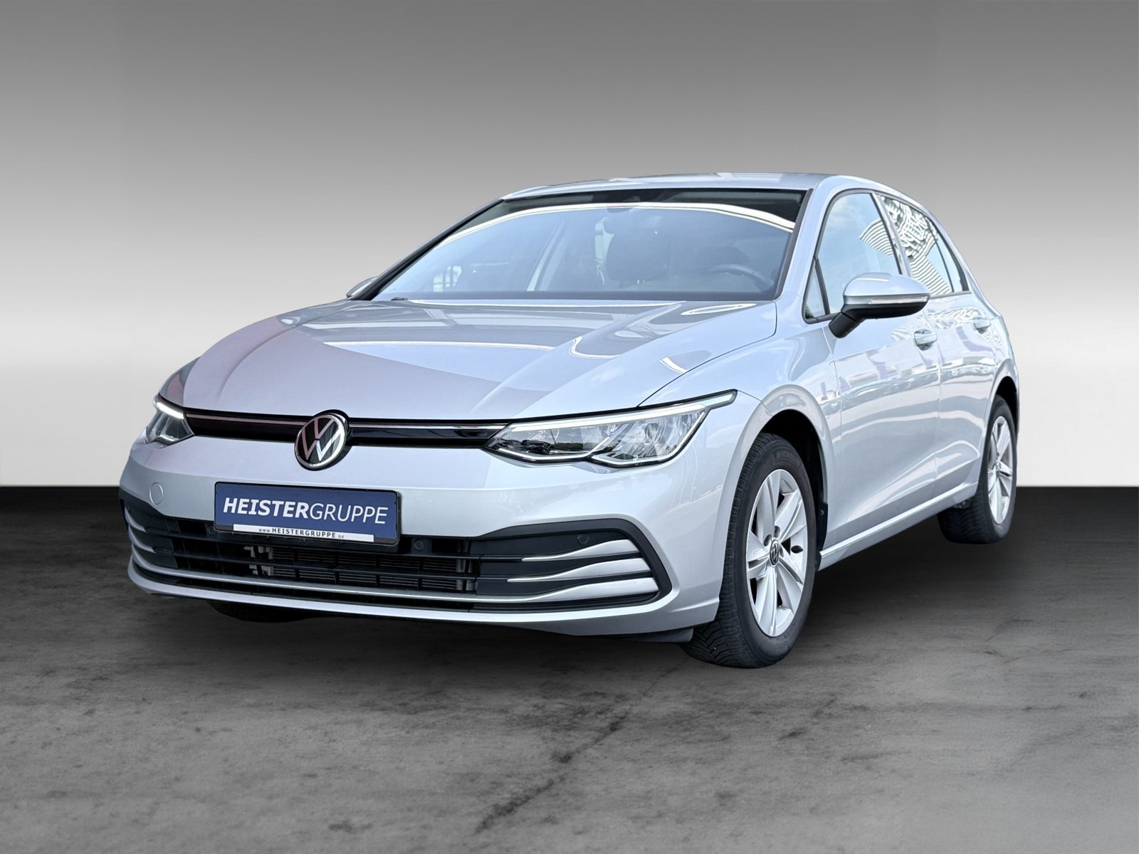 VW Golf VIII 1.0 TSI Life+Ambiente+CarPlay+Winterpaket