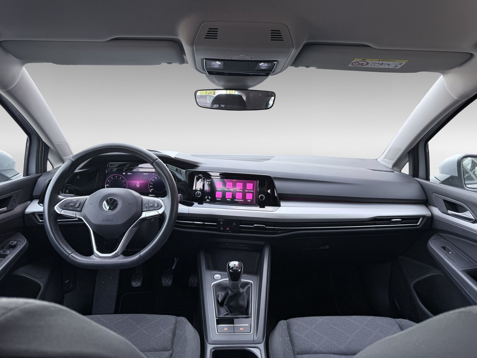 VW Golf VIII 1.0 TSI Life+Ambiente+CarPlay+Winterpaket