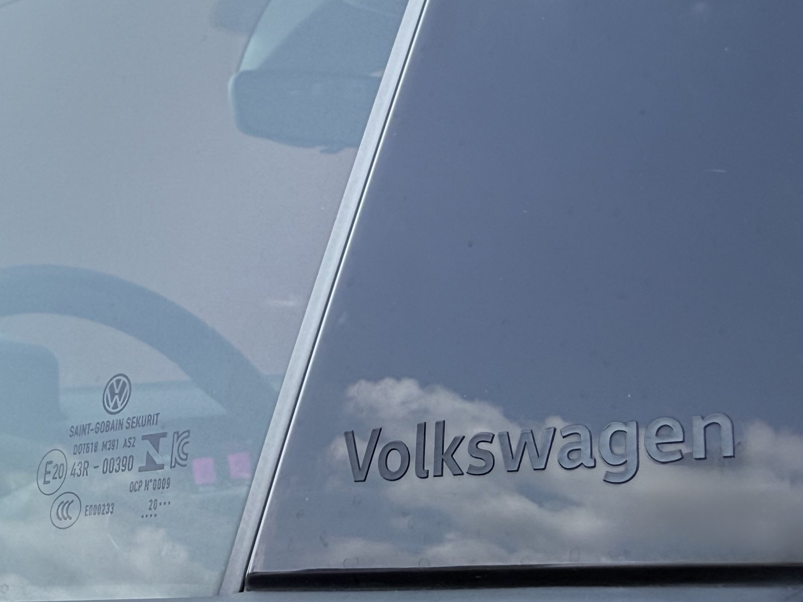 VW Golf VIII 1.0 TSI Life+Ambiente+CarPlay+Winterpaket