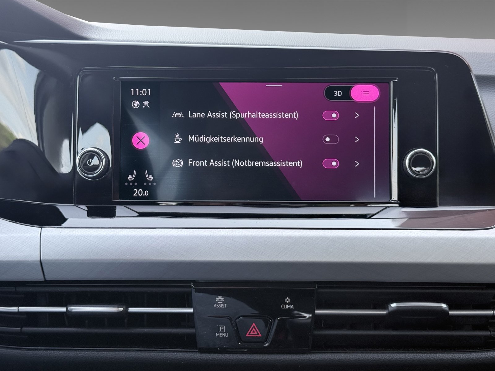 VW Golf VIII 1.0 TSI Life+Ambiente+CarPlay+Winterpaket
