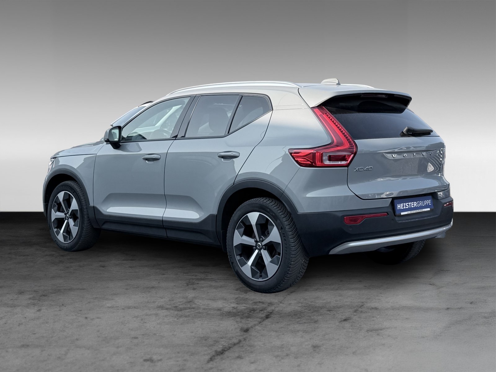 Volvo XC40 B3 Core+Bluetooth+CarPlay+Keyless