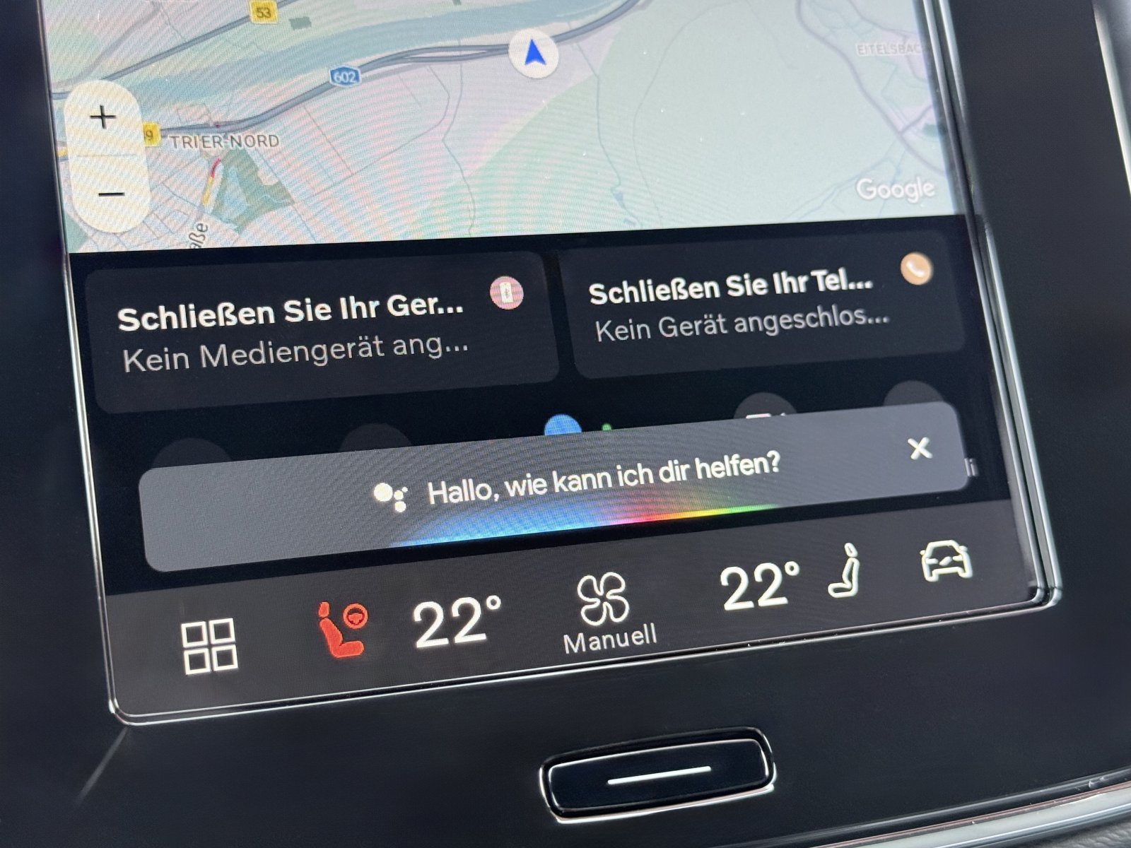Volvo XC40 B3 Core+Bluetooth+CarPlay+Keyless