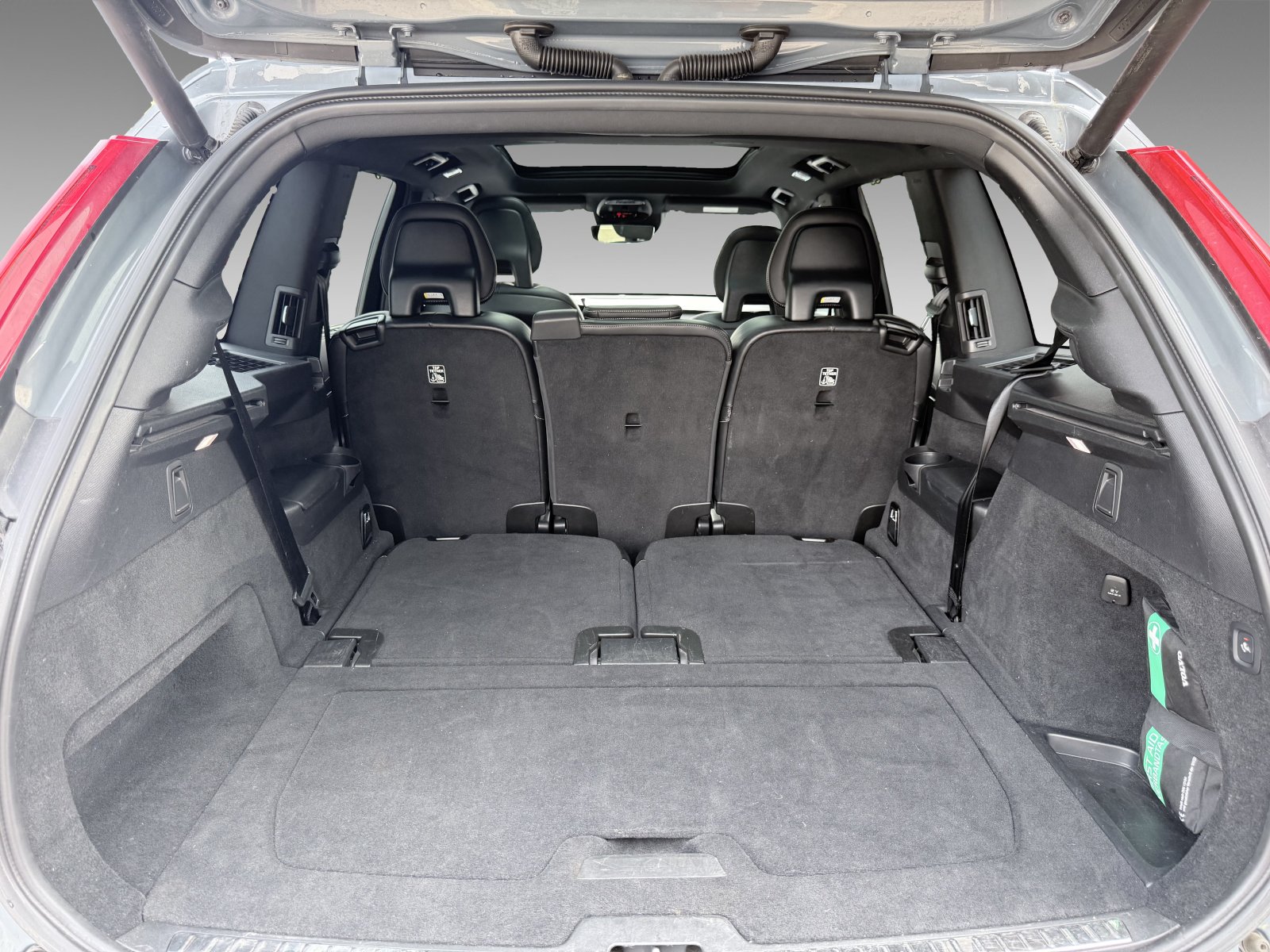 Volvo XC90 T8 Twin Engine R-Design+AHK+Carbon+Keyless+HK+Panorama