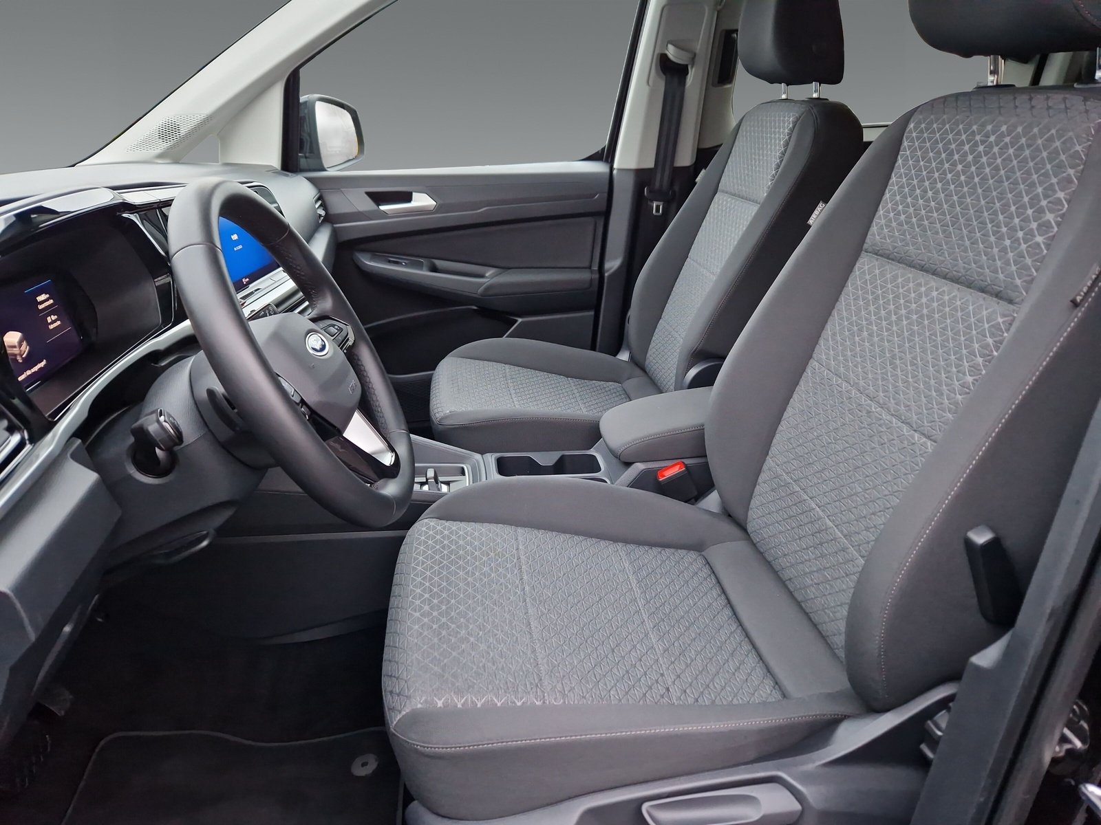 Ford Tourneo Connect Grand L2 Titanium 1.5l EcoBoost 84KW(114PS) Automatik-Getriebe 7 Sitzer, Navi, Klimaautomatik