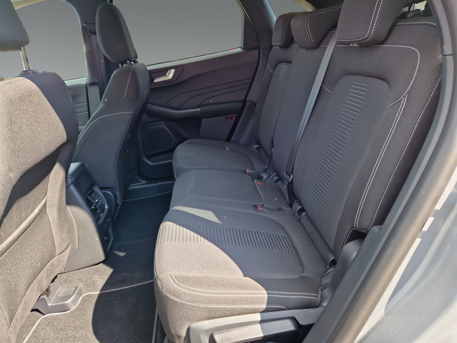 Ford Kuga Active 2.5l Hybrid FHEV 134KW(183PS) ALLRAD, Navi, Matrix-LED, Klimaautomatik, RfKamera, Tempomat, Winter Paket
