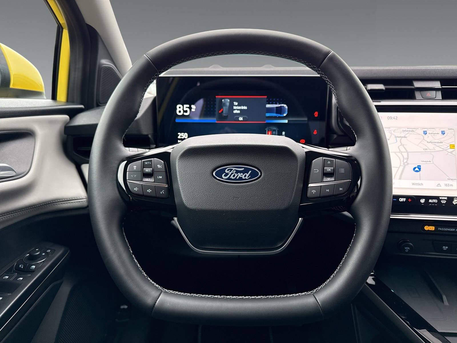 Ford Puma GEN-E Premium Vollelektrisch 124KW(168PS) Navi+B&O, el. Heckklappe, Matrix-LED, Winter Paket,
