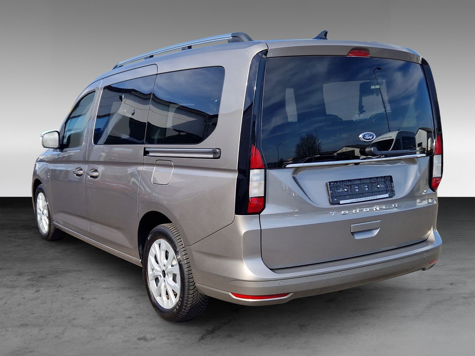 Ford Tourneo Connect Grand Titanium 2.0l TDci, 7 Sitzer, Navi, Klimaautomatik, RfKamera, Parkhilfe vorne+hinten