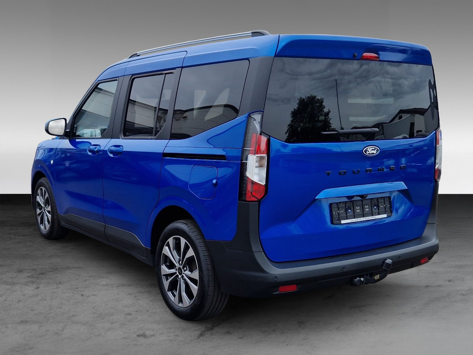 Ford Tourneo Courier Titanium 1.0 EcoBoost 92KW(125PS) Automatik-Getriebe, AHK fest, 17 Zoll LM, Sitzheizung, Navi