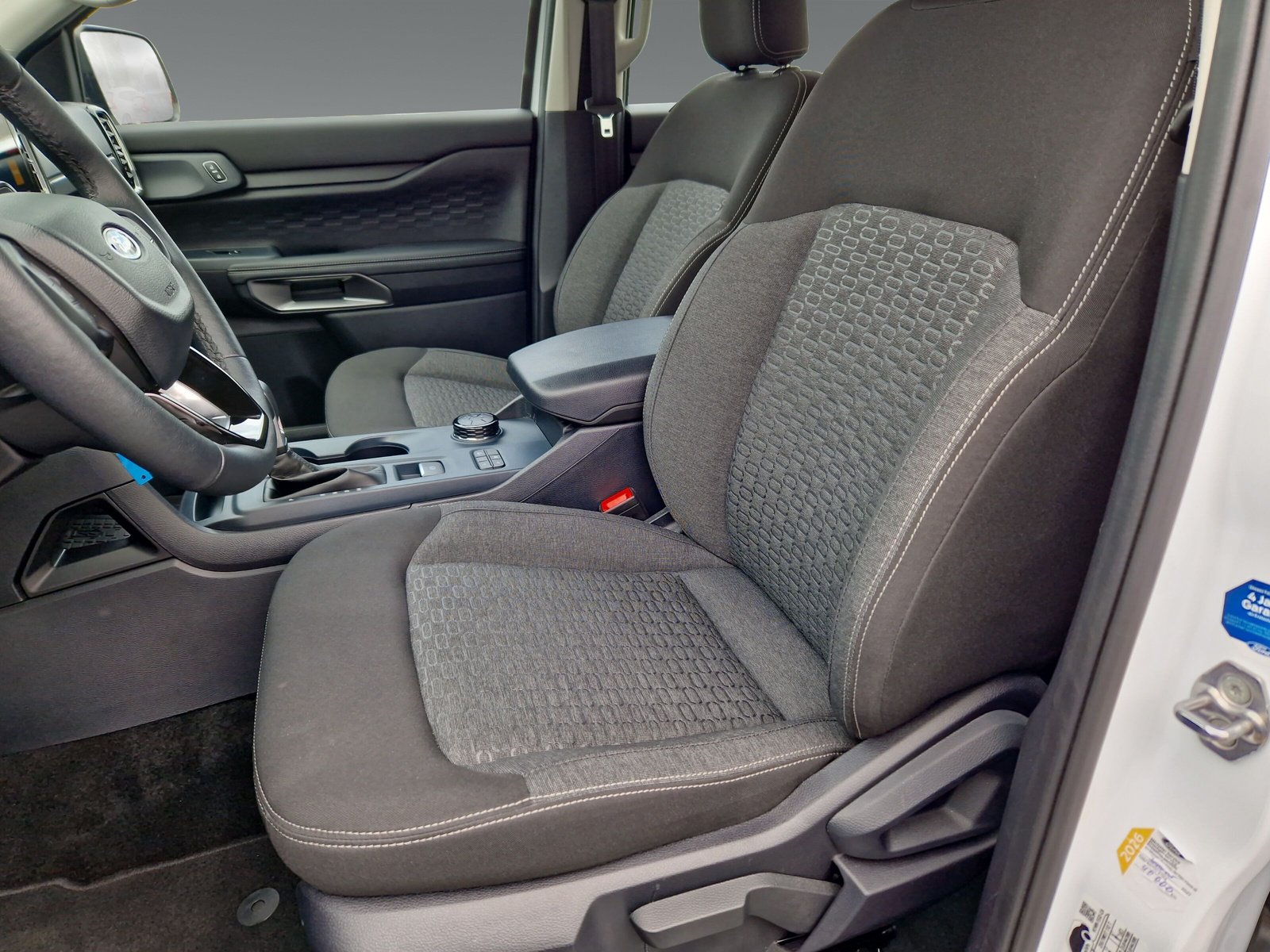 Ford Ranger XLT 4x4 Doppelkabine 2.0l TDci 125KW(170PS) Automatik-Getriebe, AHK, Navi, Laderaumrollo, Sitzheizung
