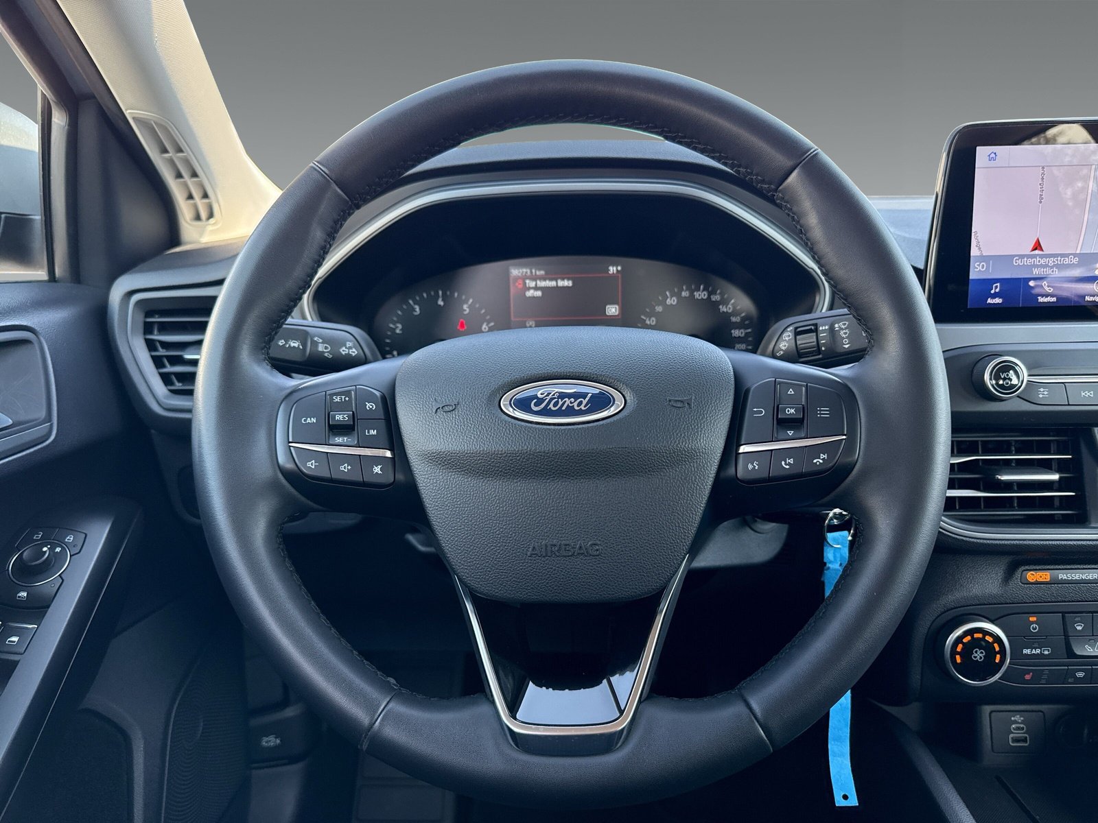 Ford Focus Turnier Cool&Connect 1.0l Ecoboost 92KW(125PS) Klima, Navi, Sitzheizung, Parkhilfe vorne+hinten