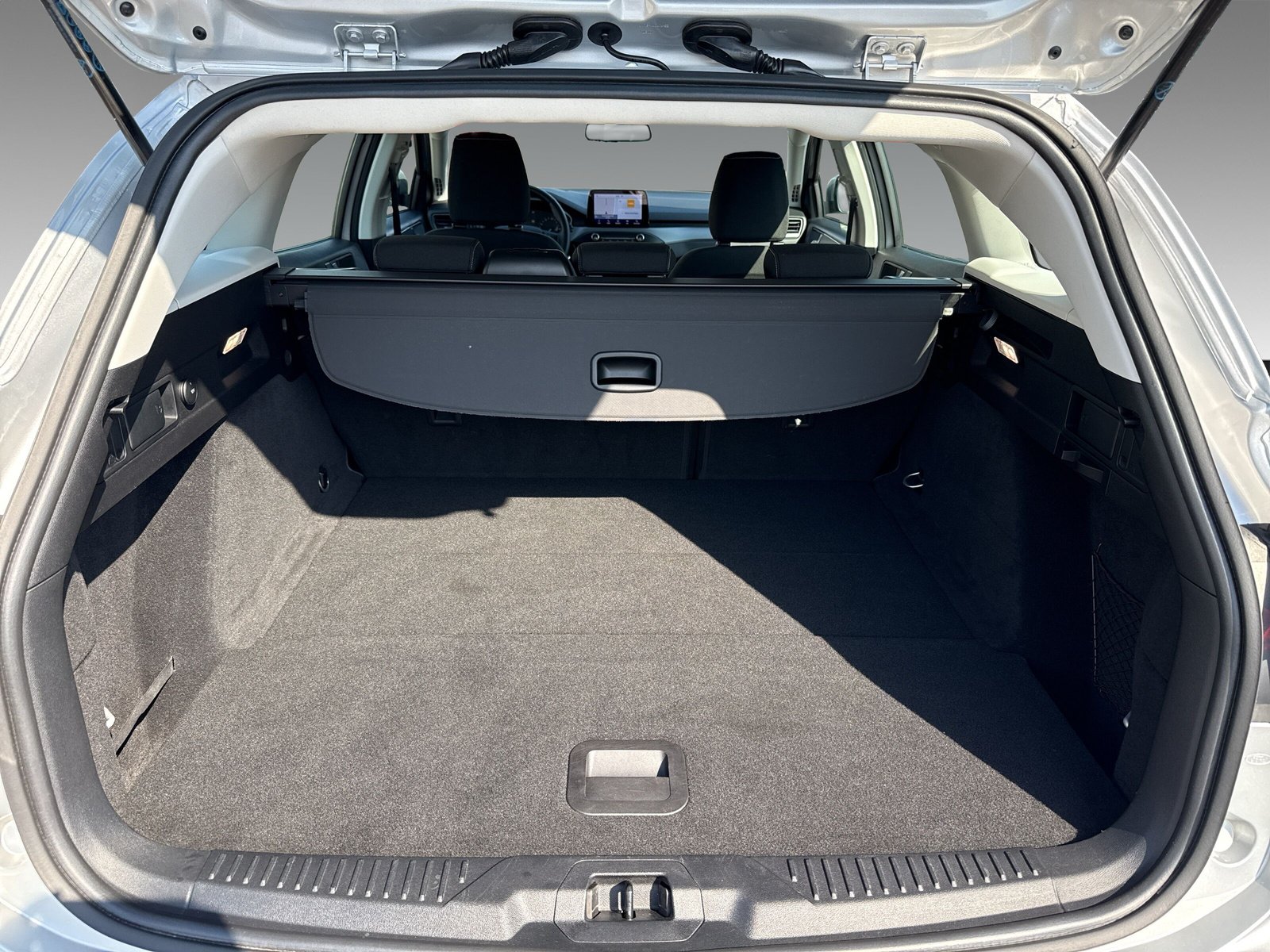 Ford Focus Turnier Cool&Connect 1.0l Ecoboost 92KW(125PS) Klima, Navi, Sitzheizung, Parkhilfe vorne+hinten