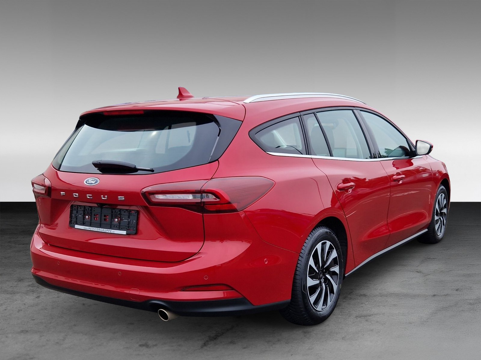 Ford Focus Titanium Turnier 1.0l MildHybrid 114KW(155PS) Automatik-Getriebe, AHK abnehmbar, Navi, RfKamera, Ergonomiesitze vorne