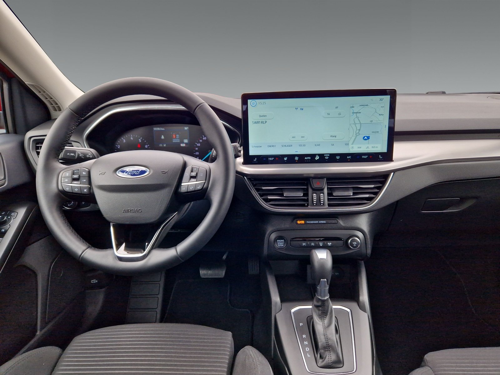Ford Focus Titanium Turnier 1.0l MildHybrid 114KW(155PS) Automatik-Getriebe, AHK abnehmbar, Navi, RfKamera, Ergonomiesitze vorne