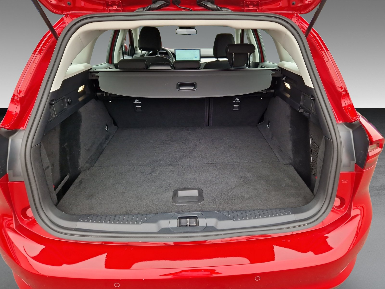 Ford Focus Titanium Turnier 1.0l MildHybrid 114KW(155PS) Automatik-Getriebe, AHK abnehmbar, Navi, RfKamera, Ergonomiesitze vorne