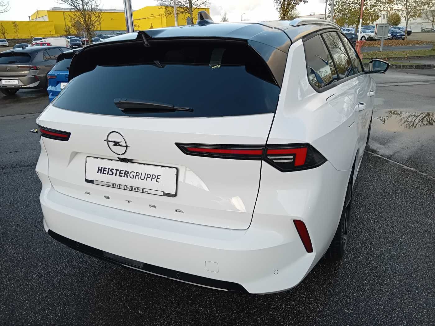 Opel Astra Sports Tourer 1.2 Elegance *AHK*KEYLESS*SITZHZG*RFKAM*