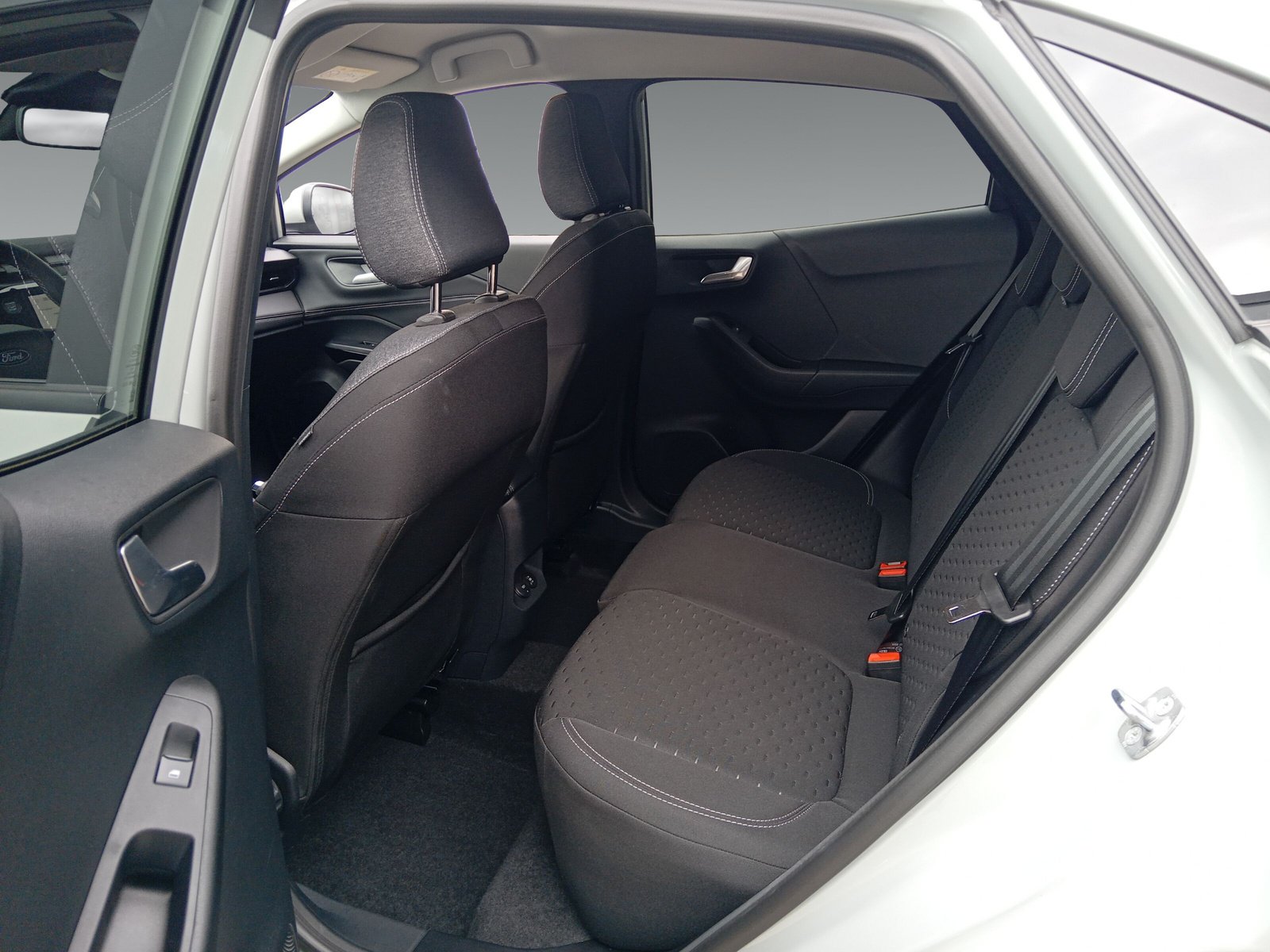 Ford Puma 1.0 EcoBoost Titanium AHK