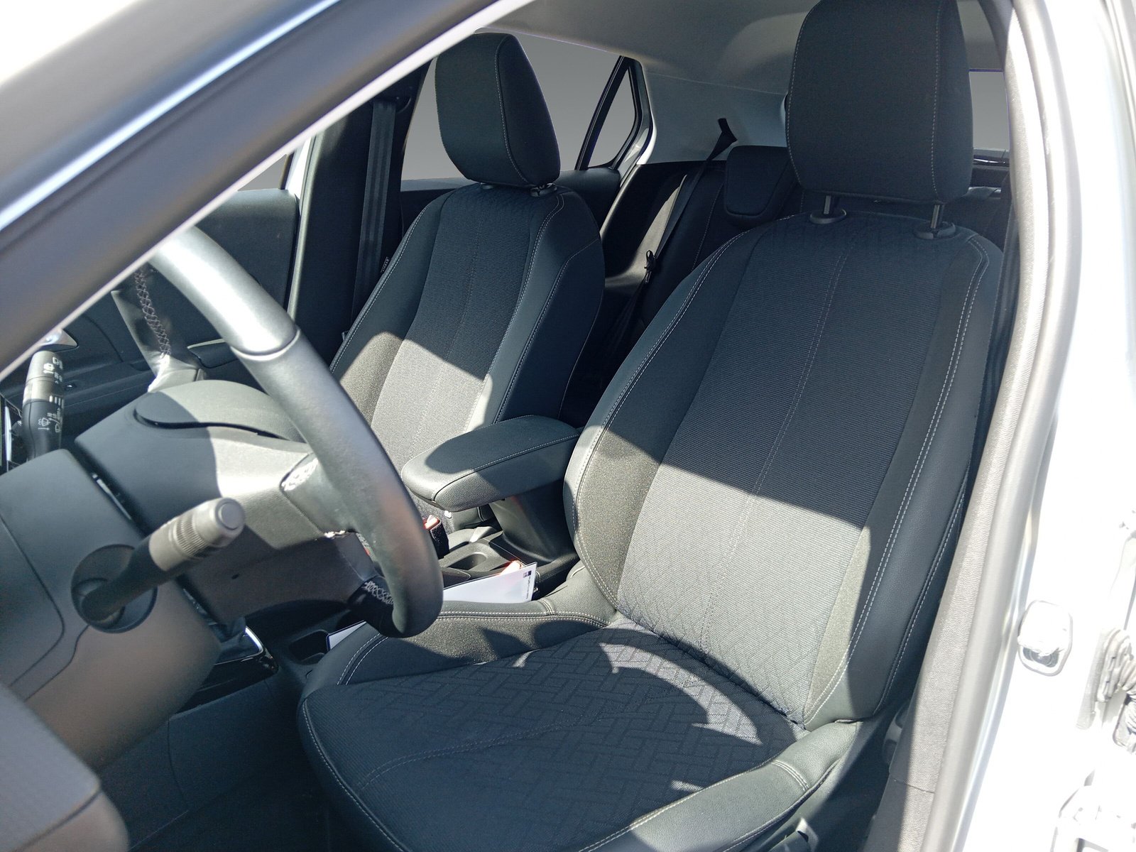 Opel Corsa F 1.2 Turbo Elegance SITZHZG*
