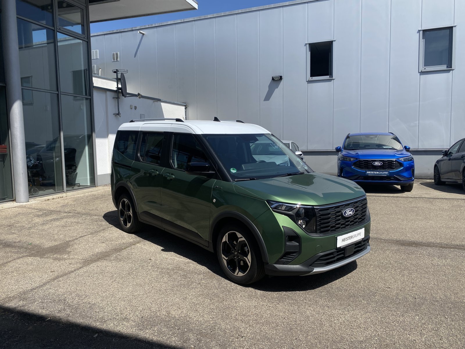 Ford Tourneo Courier 1.0 EcoBoost Active *AUTOM.