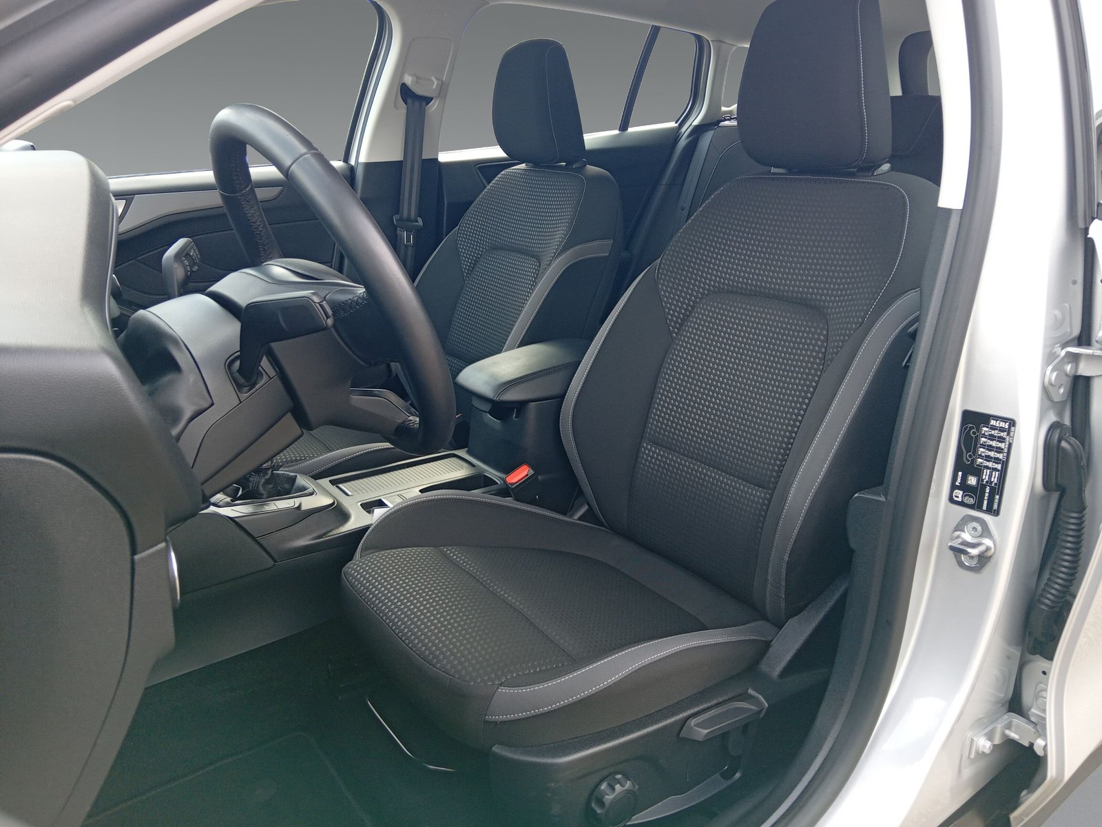 Ford Focus 1.0 EcoBoost Cool & Connect KAMERA*