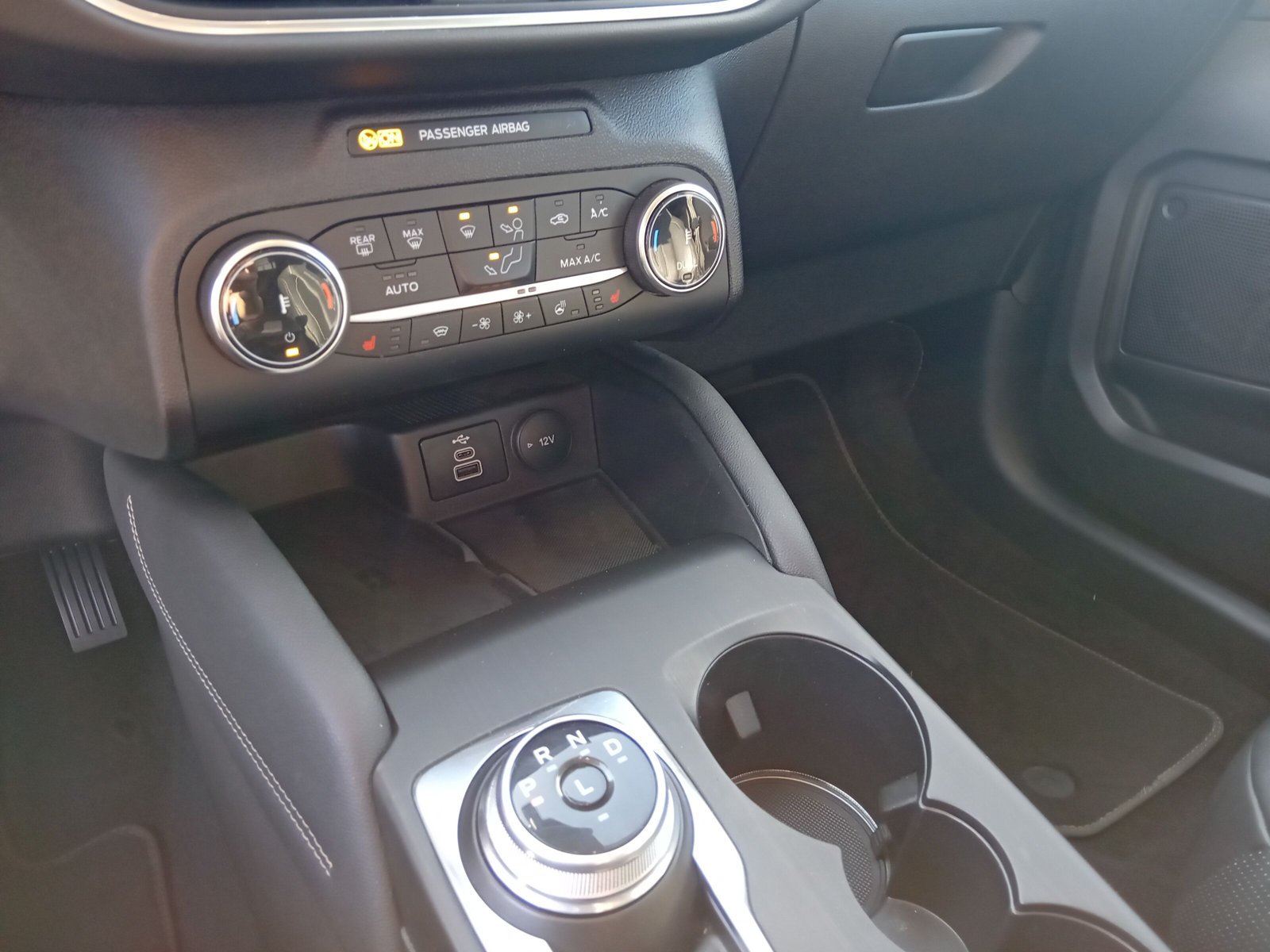 Ford Kuga 2.5 Duratec Plug-in-Hybrid PHEV Vignale